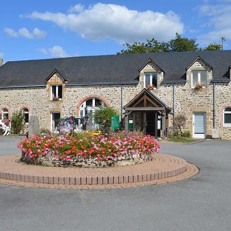 Au Relais Du Gue De Selle Hotel Mézangers Eksteriør billede