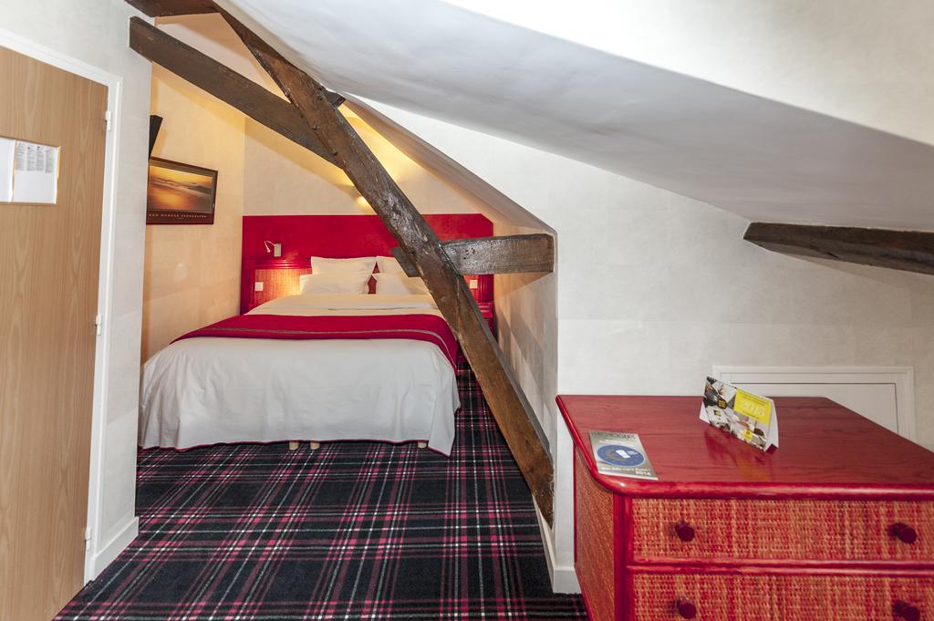 Au Relais Du Gue De Selle Hotel Mézangers Eksteriør billede