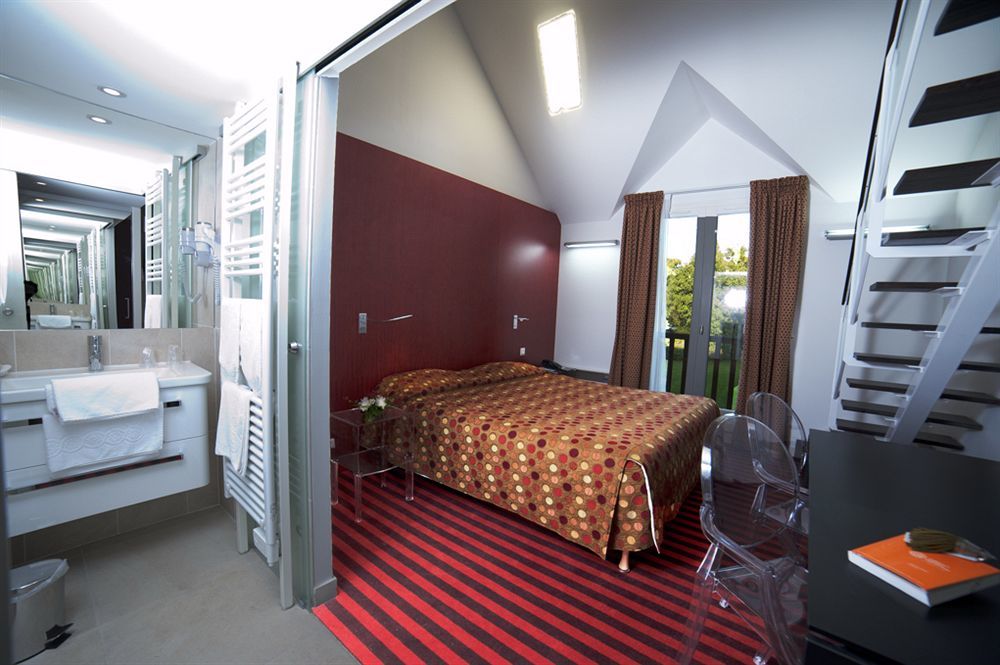 Au Relais Du Gue De Selle Hotel Mézangers Eksteriør billede